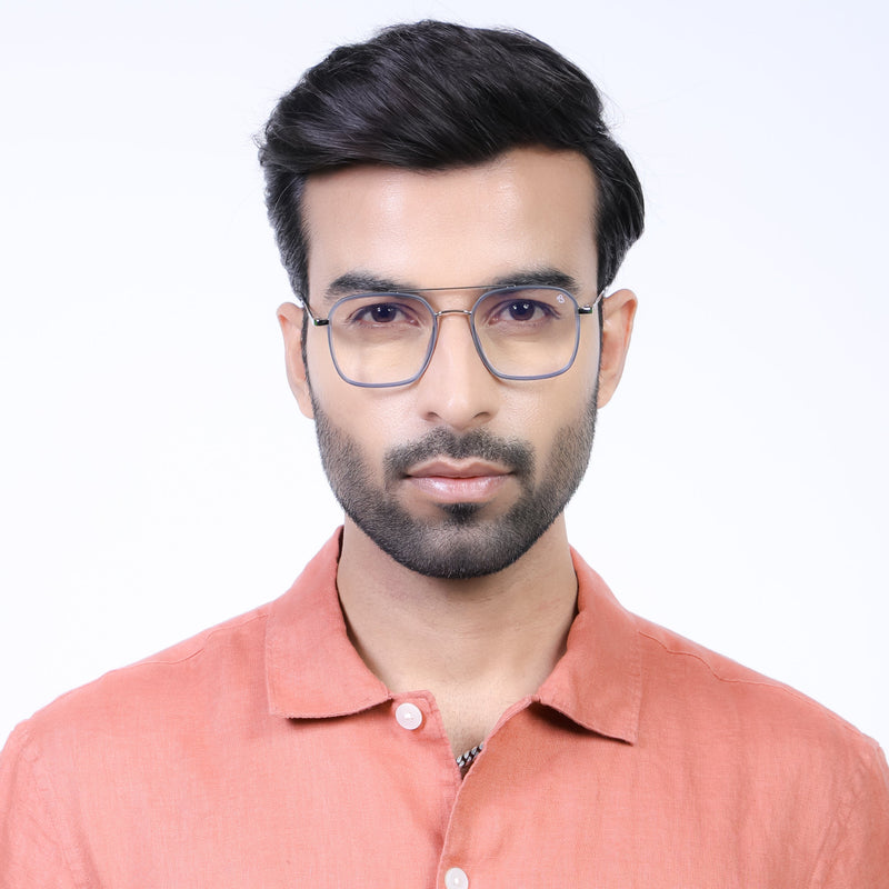 Eyejack Aura Light Grey & Silver Wayfarer Eyeglasses for Men & Women (19004FCL1966-C3)