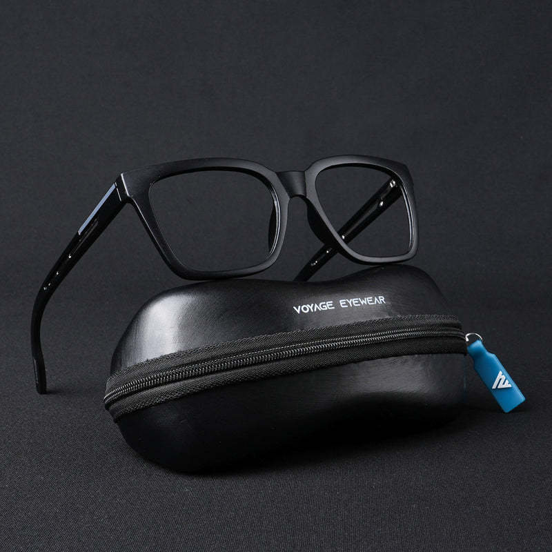 Voyage Lumina Black Wayfarer Eyeglasses for Men & Women (81202MG5391-C1)
