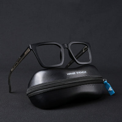 Voyage Lumina Black Wayfarer Eyeglasses for Men & Women (81207MG5404-C4)