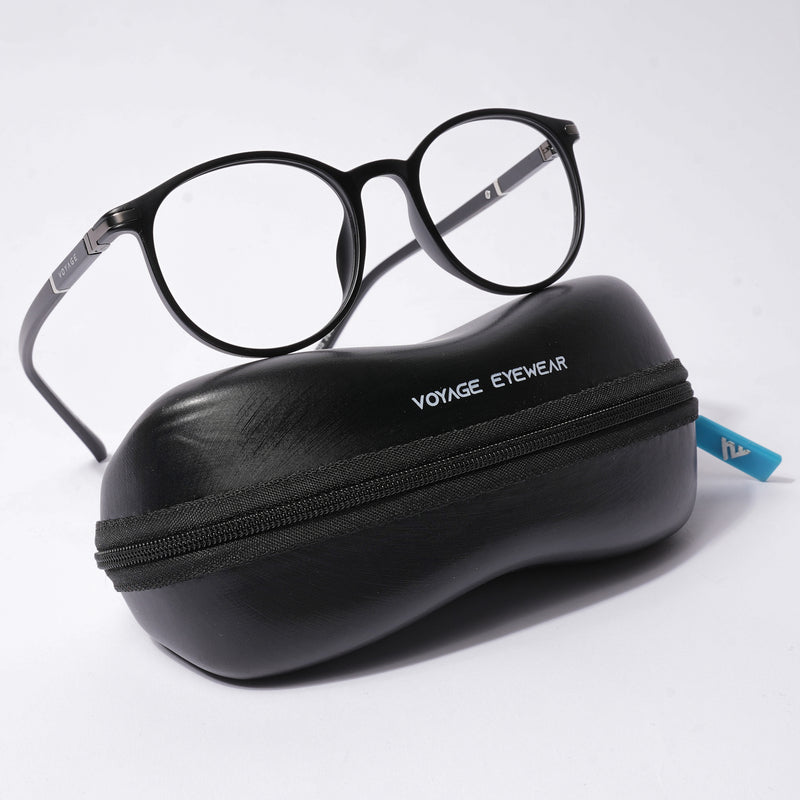 Voyage FlexLite Matt Black Oval Eyeglasses for Men & Women (96605MG5582-C1)