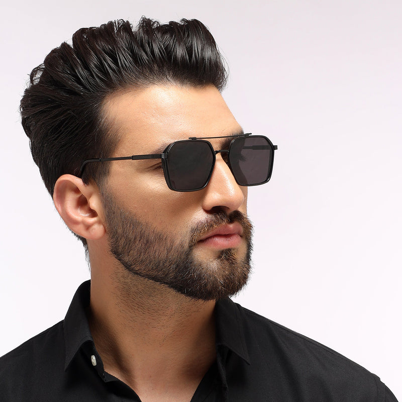 Eyejack Black Square Sunglasses for Men & Women (B80677CL846)