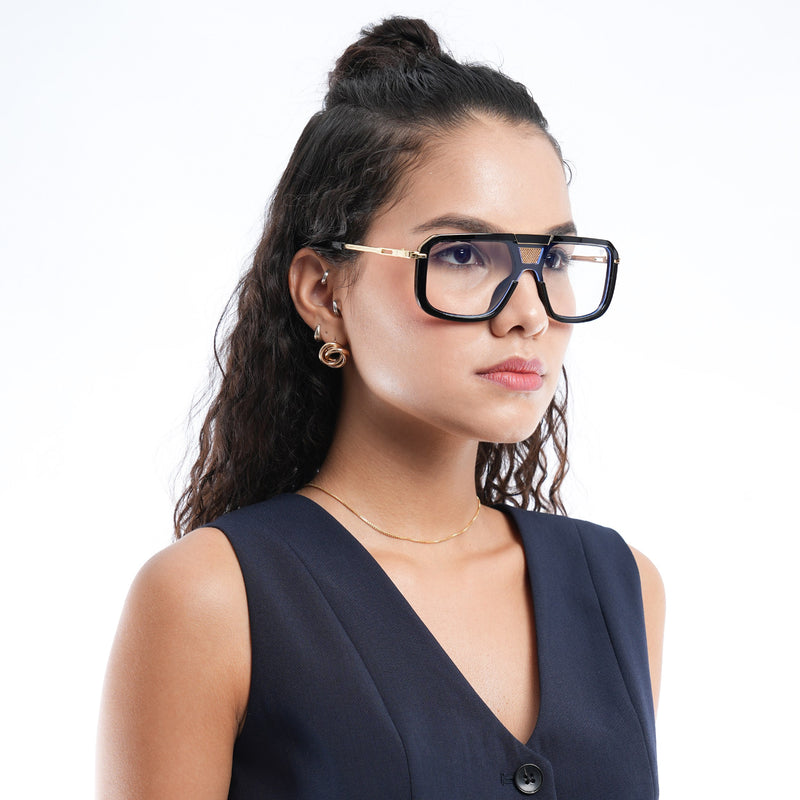 Voyage Ranger I Black & Golden Wayfarer Eyeglasses for Men & Women (D22MG5258-C2)