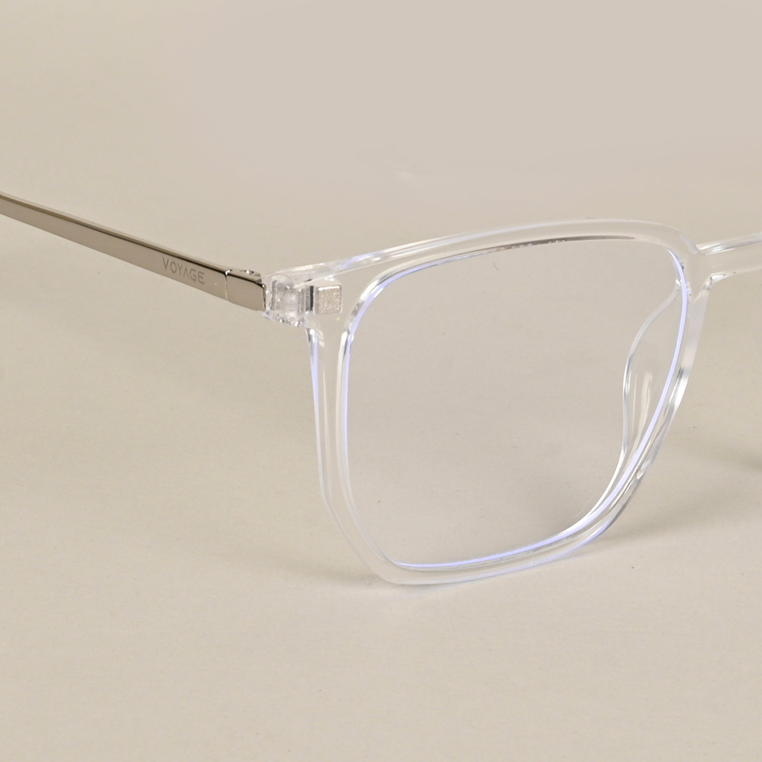 Voyage Transparent Wayfarer TR Clip-On Polarized Sunglasses for Men & Women (2181PMG4658-C2)