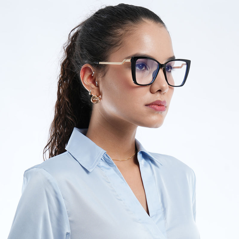 Voyage Glam Black Cateye Eyeglasses for Women (TR5046MG4011-C1)