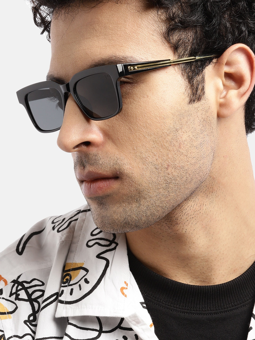 Buy Voyage Grey Rectangular Sunglasses (HD8059MG3320) Online